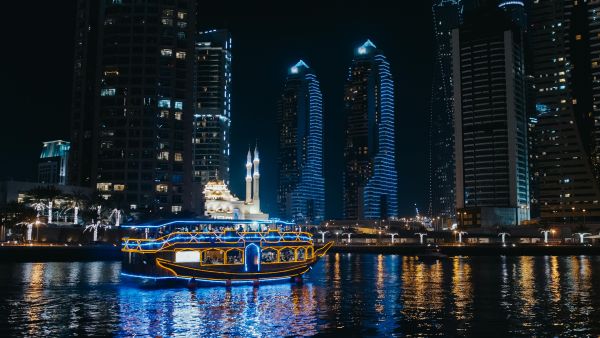 Visiter dubai : explorez les charmes de la ville des rêves